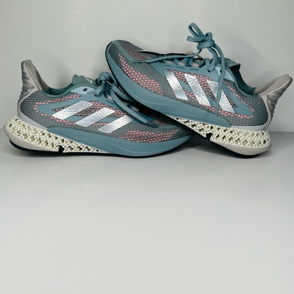 NEW Adidas 4DFWD Men Athletic Shoes, Magic Grey/Silver/Turbo, GZ8623
Men size 10 - Picture 8 of 11